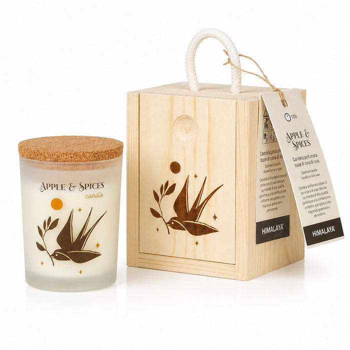 Candela in box legno "Mela e Spezie" 70g